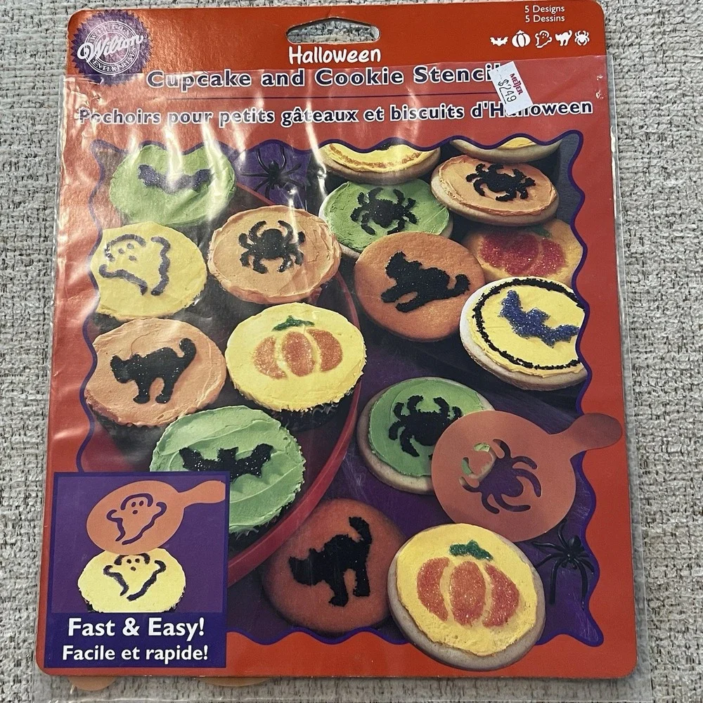 Wilton Vintage‎ Cake Stencils Lot Halloween Flag Angel Valentine's Day Holidays